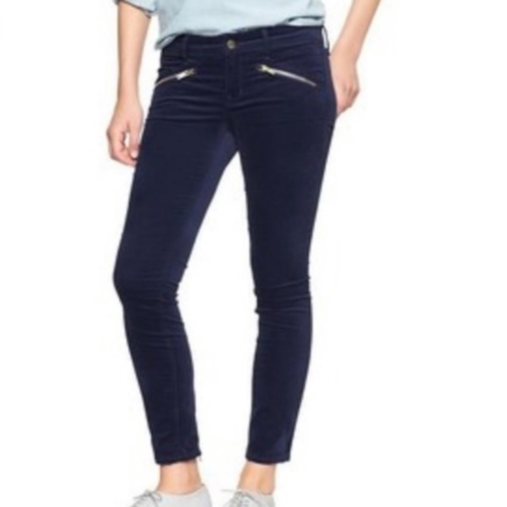 Gap navy blue cropped velvet pants with gold zips